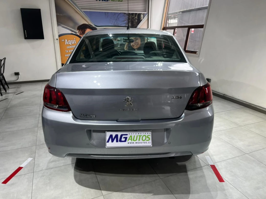 imagen 0 de vehiculo con id 2147